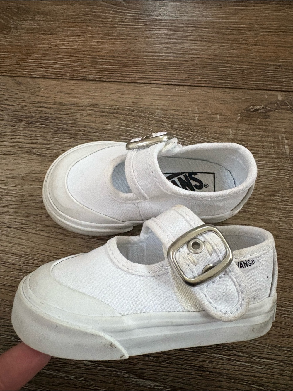 Vans Kids White Mary Jane Canvas Shoes with Buckle 4C baby